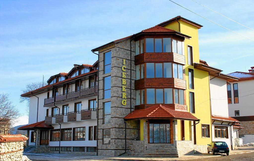 Hotel Iceberg Bansko Exterior photo