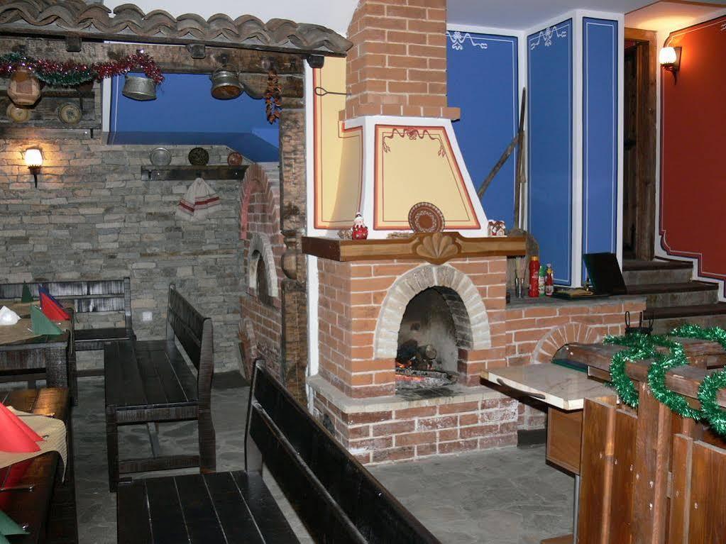 Hotel Iceberg Bansko Exterior photo