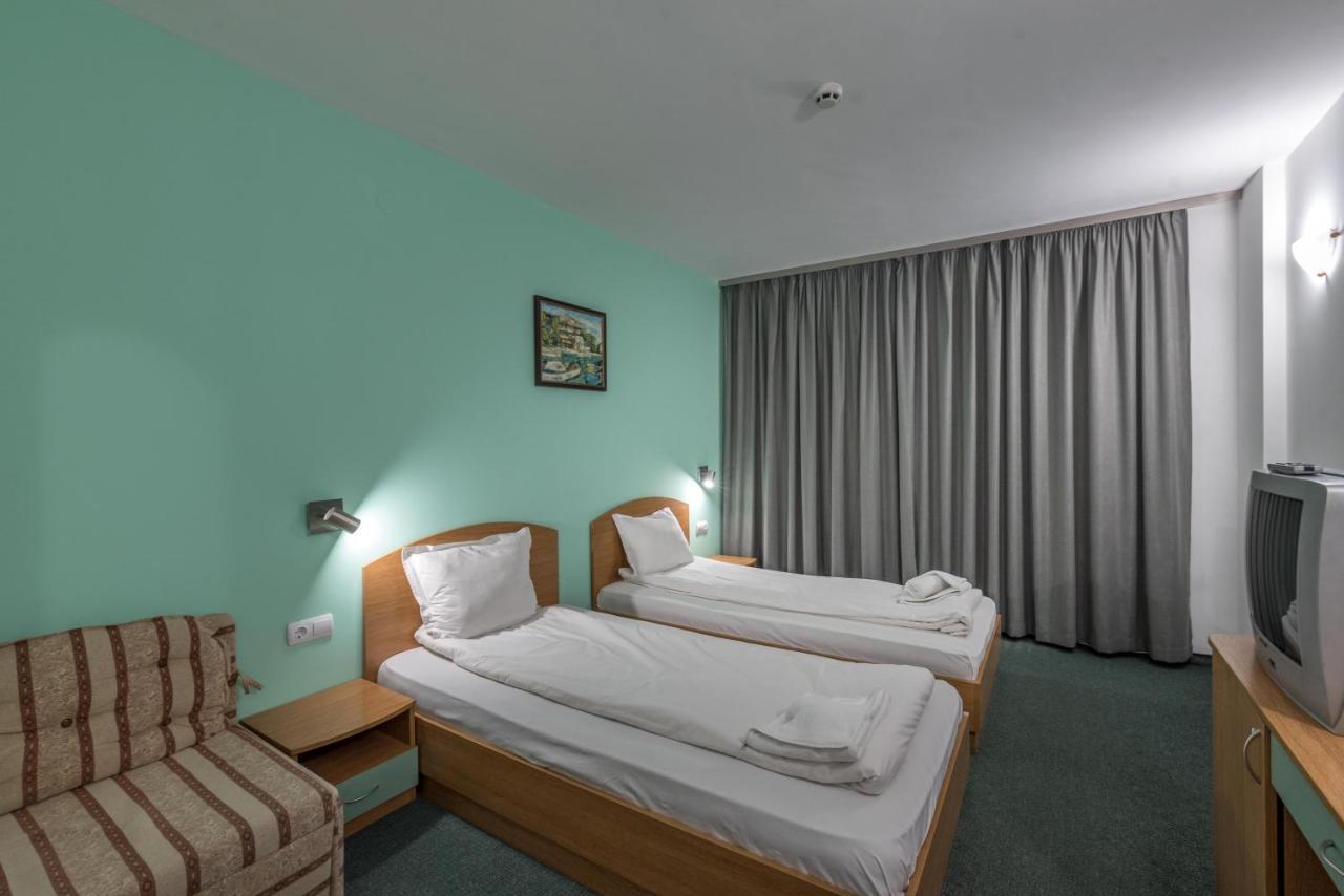 Hotel Iceberg Bansko Exterior photo