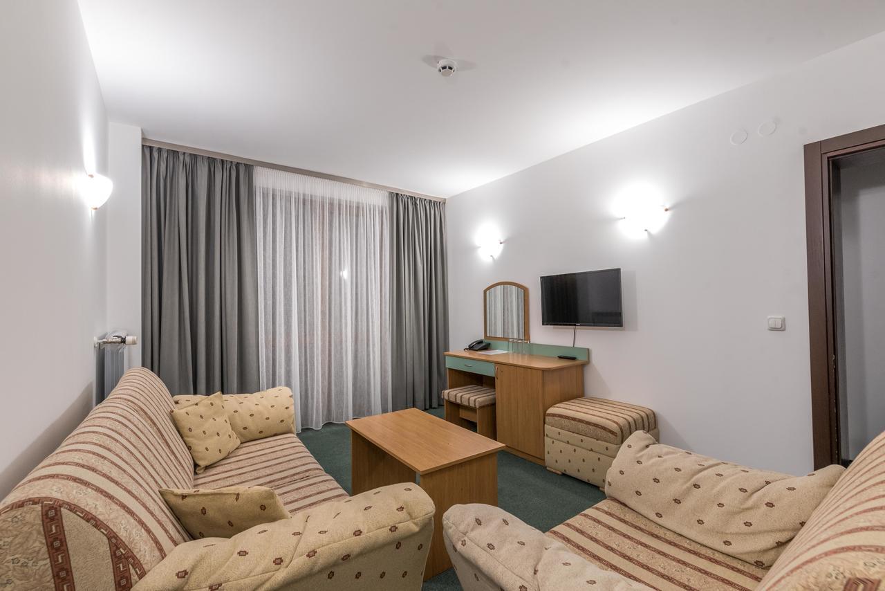 Hotel Iceberg Bansko Exterior photo